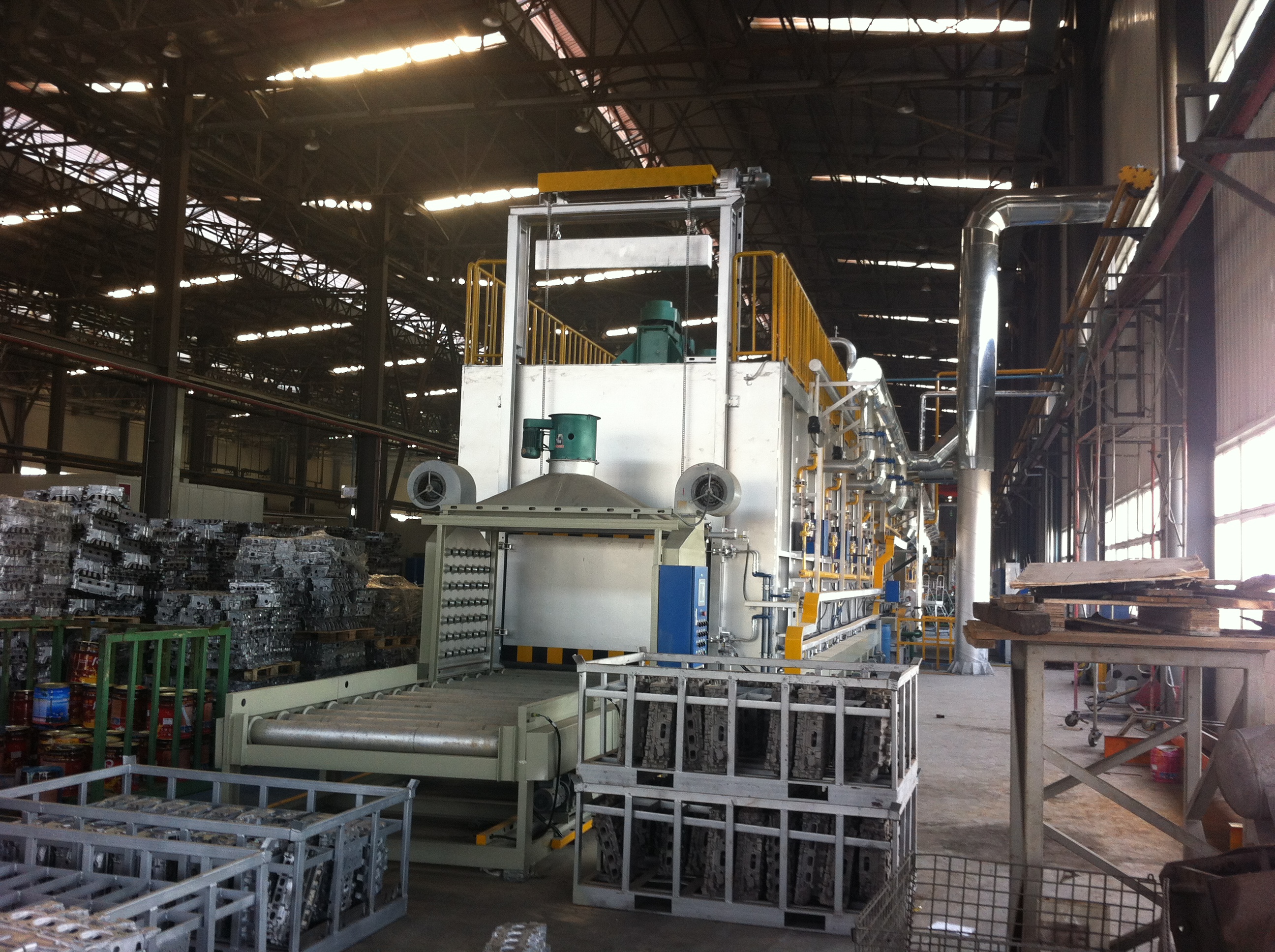 Continuous Roller hearth solultion Furnace